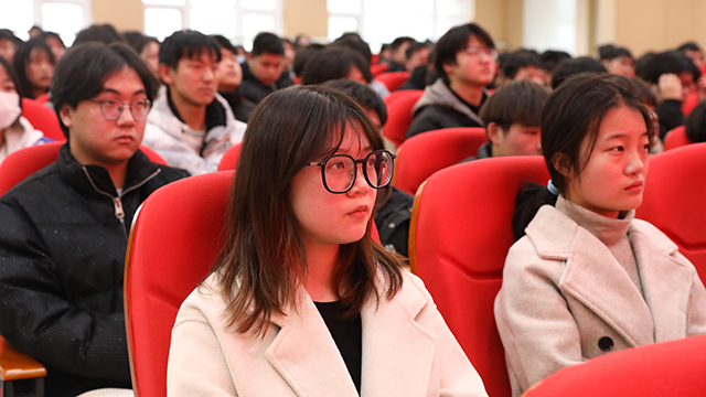 哈尔滨新华电脑学校