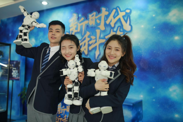 年薪60万！做一名VR设计师都需要会些什么？
