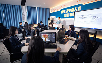 初中生学什么技术好？互联网行业深受喜爱