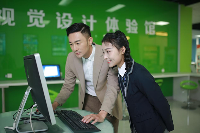 中高考结束后，如果选择学技术，上什么技校好？